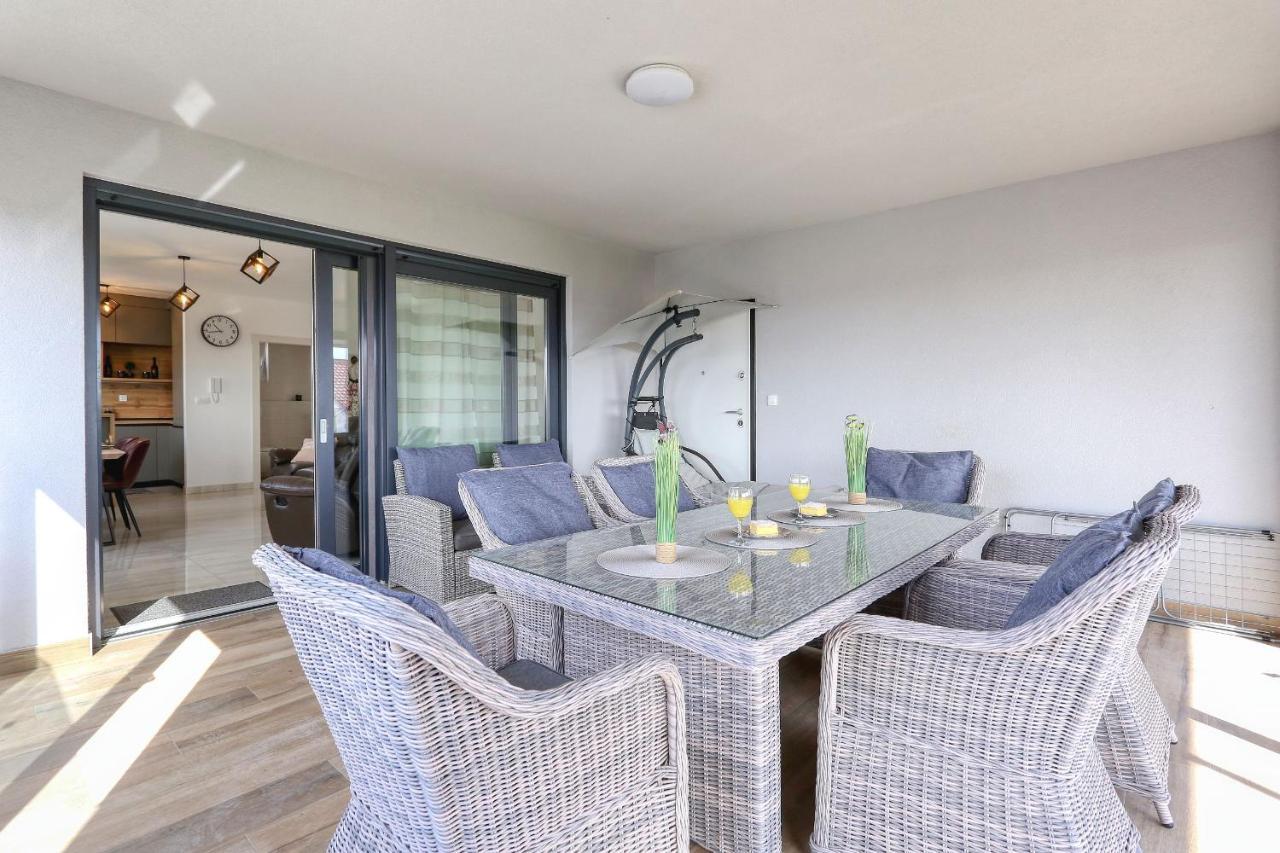 Apartment Luxury Isabell *