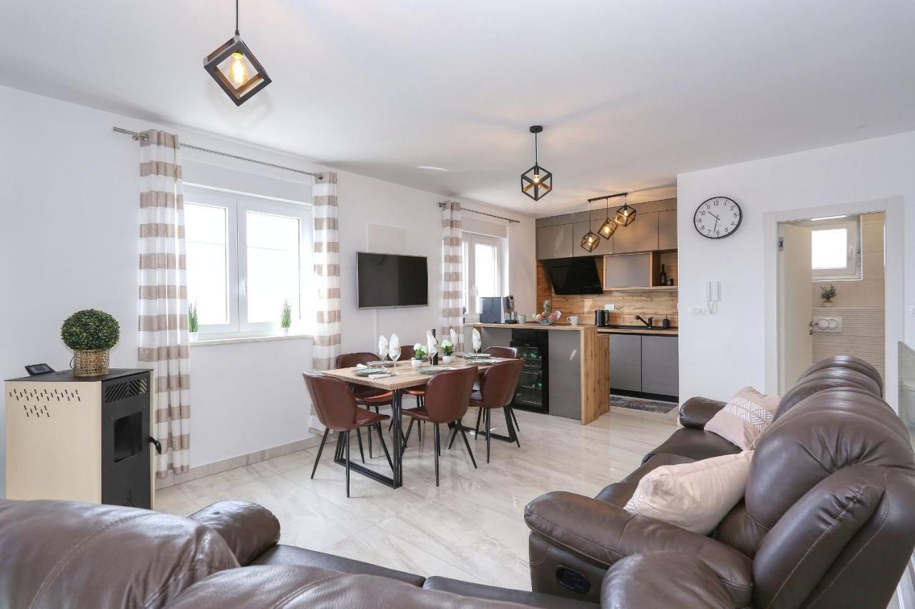 Apartment Luxury Isabell Zaton (Zadar)